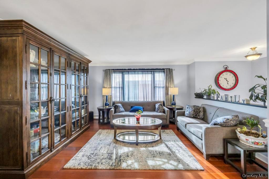 57 New South Road Hicksville Hicksville, NY 11801