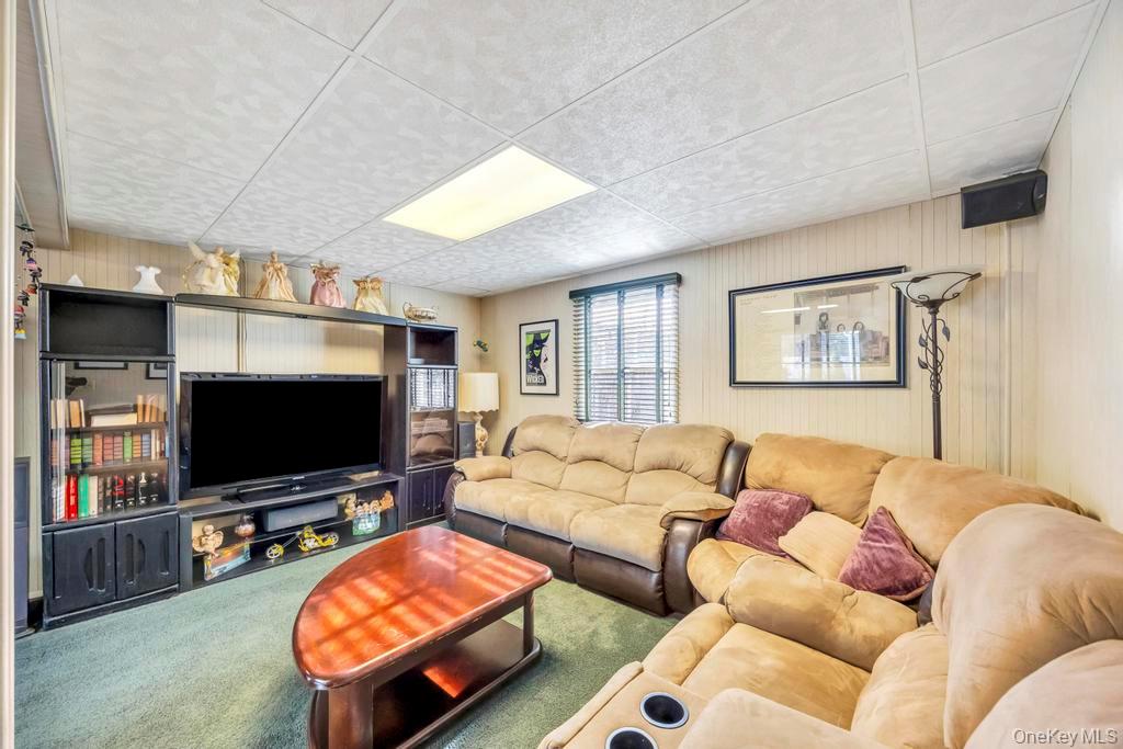 57 New South Road Hicksville Hicksville, NY 11801