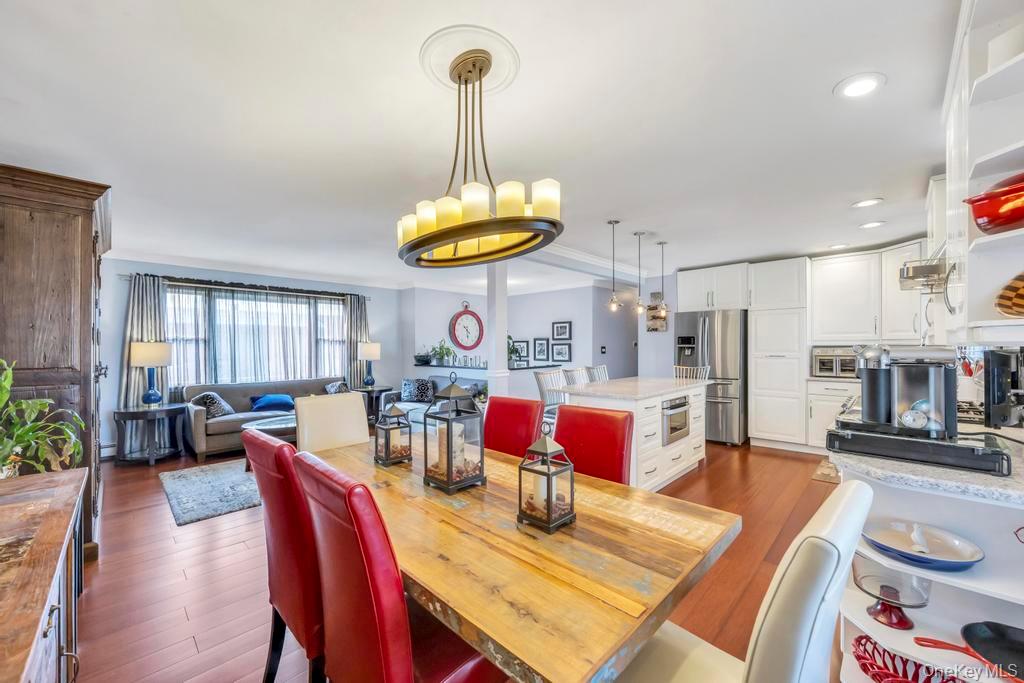 57 New South Road Hicksville Hicksville, NY 11801