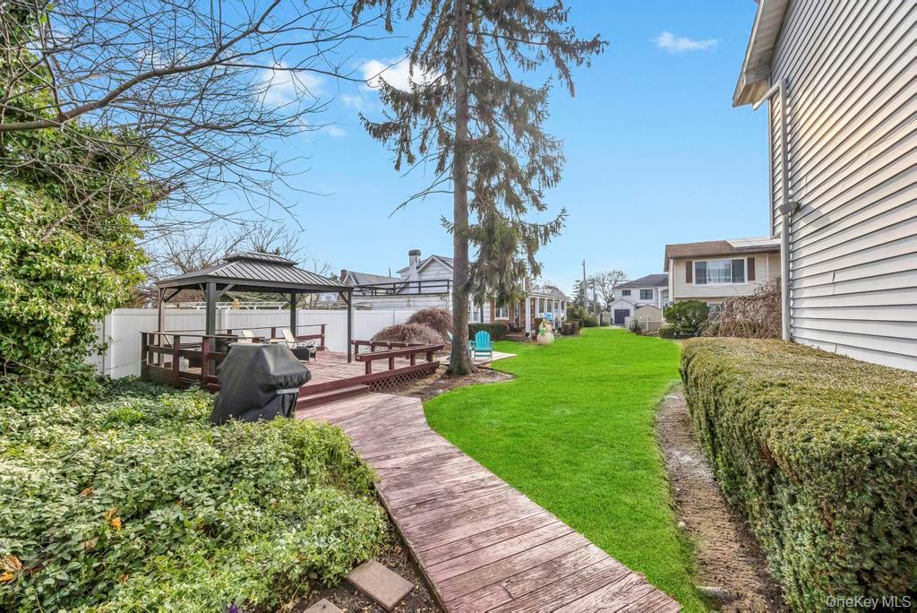 57 New South Road Hicksville Hicksville, NY 11801