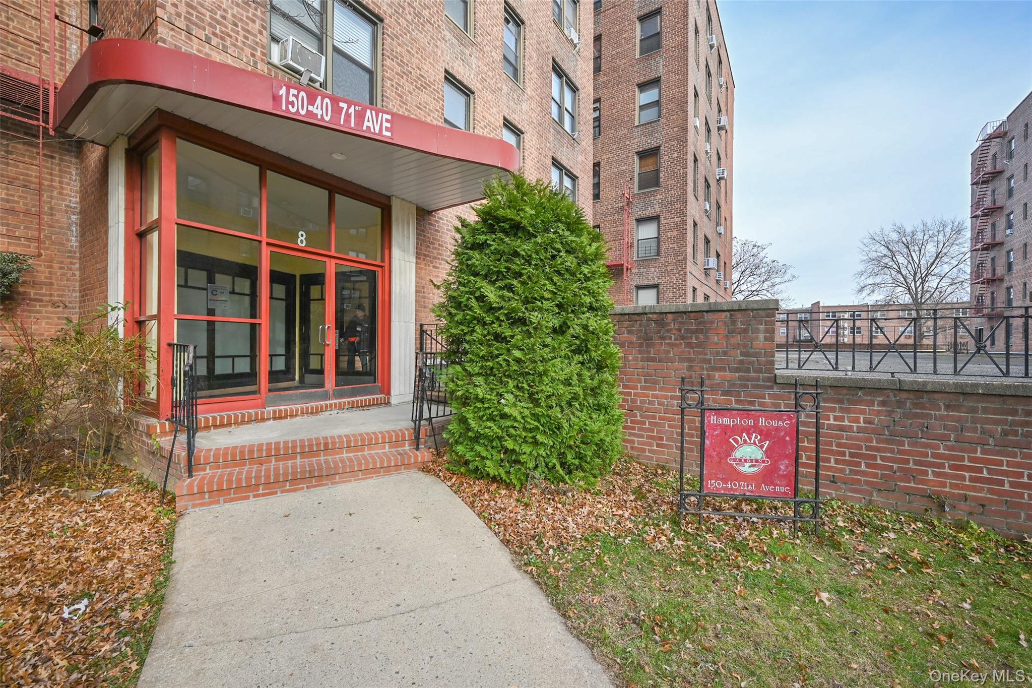 150-40 71 avenue 4-G Flushing Flushing, NY 11367