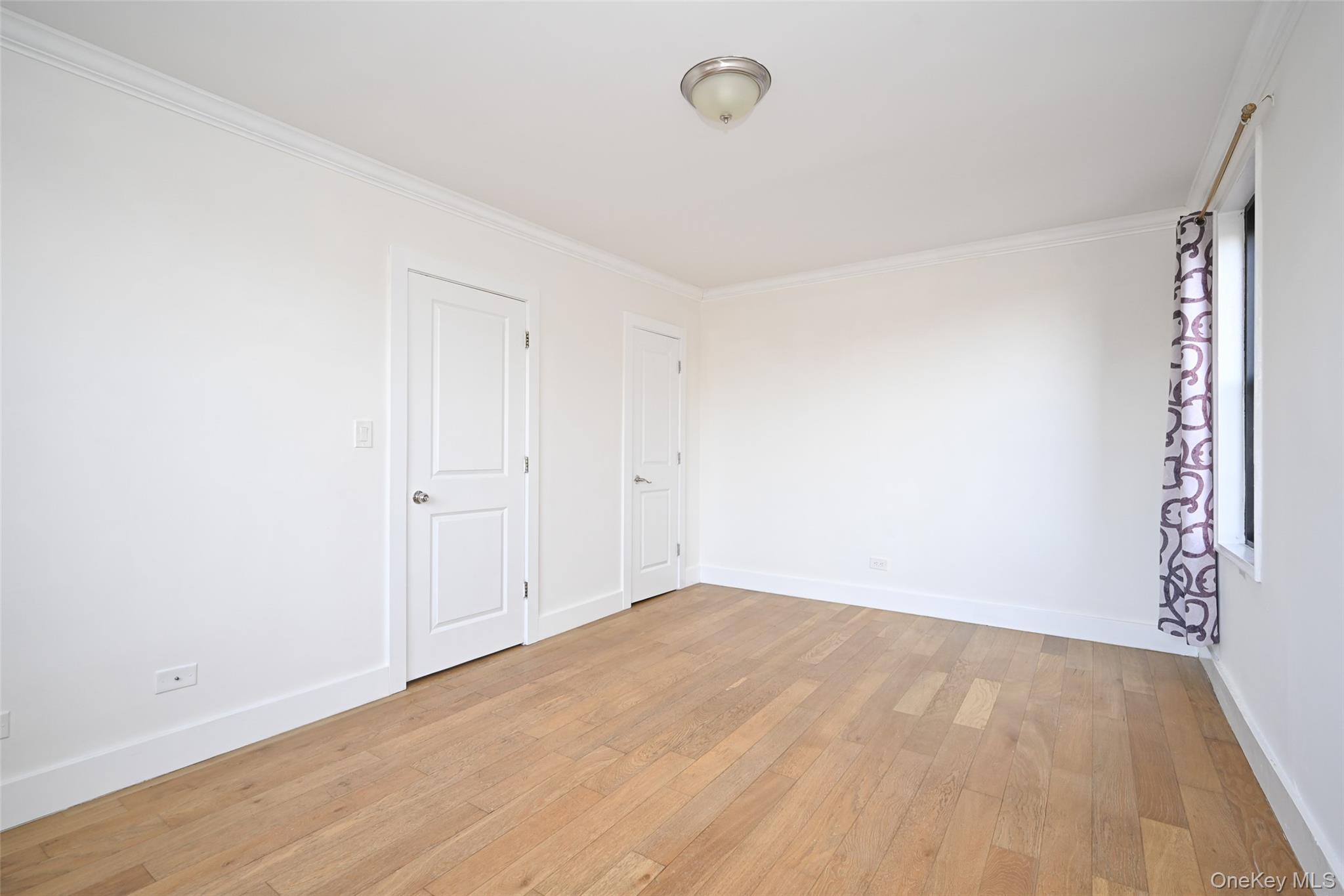 150-40 71 avenue 4-G Flushing Flushing, NY 11367