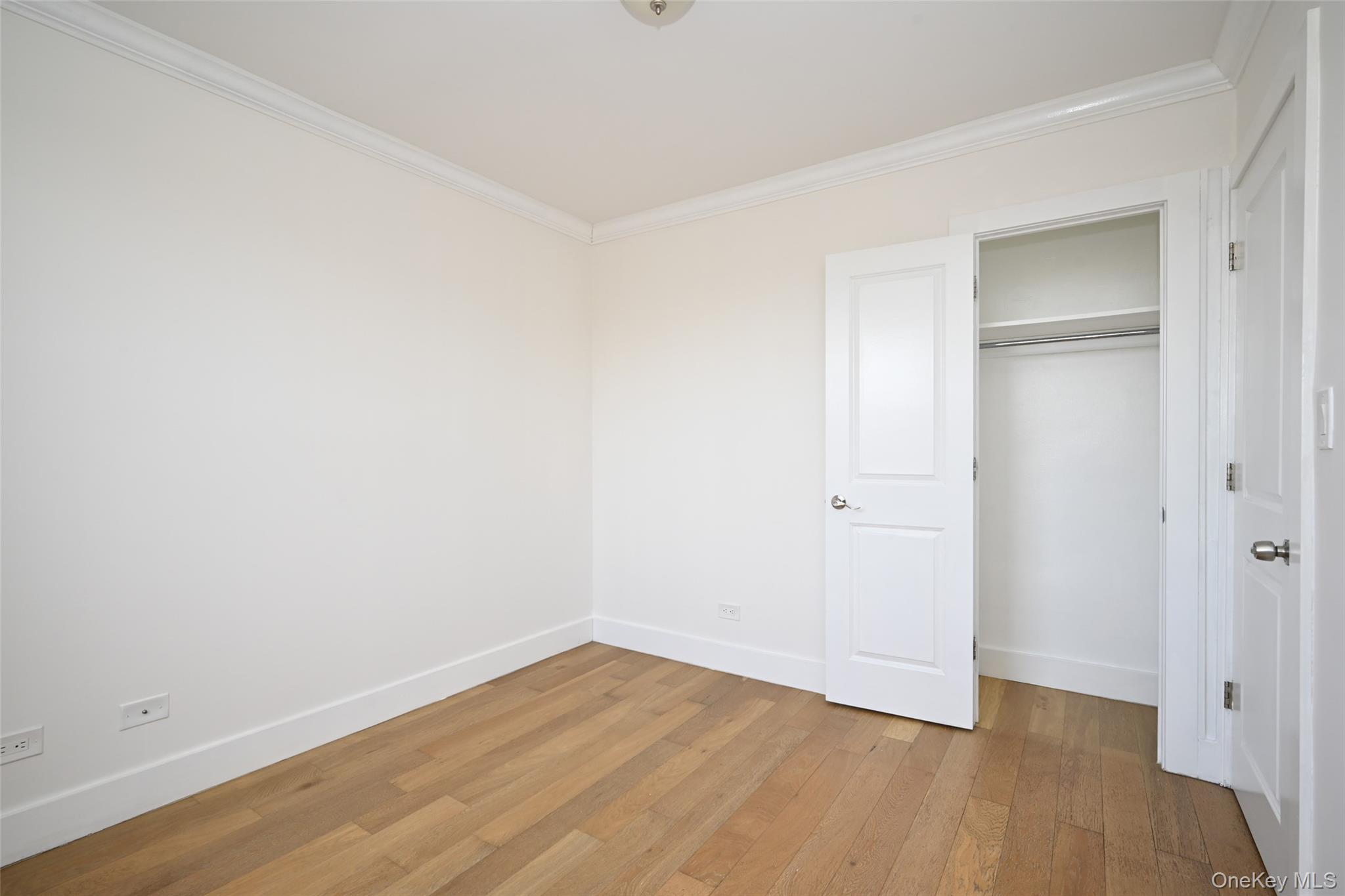 150-40 71 avenue 4-G Flushing Flushing, NY 11367