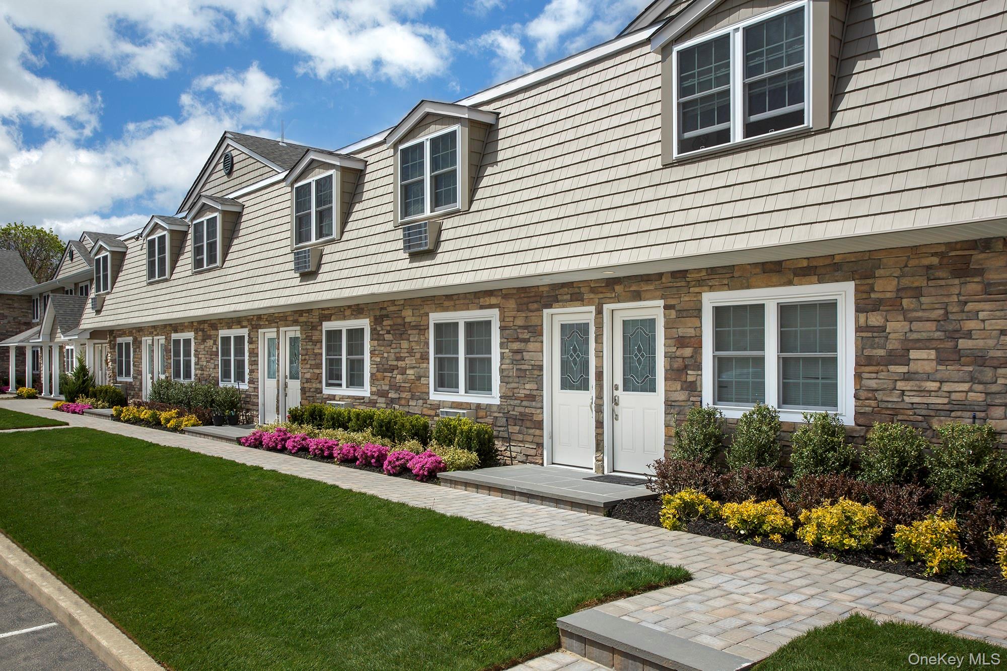 425 Terrace Road T11425 Bayport Bayport, NY 11705