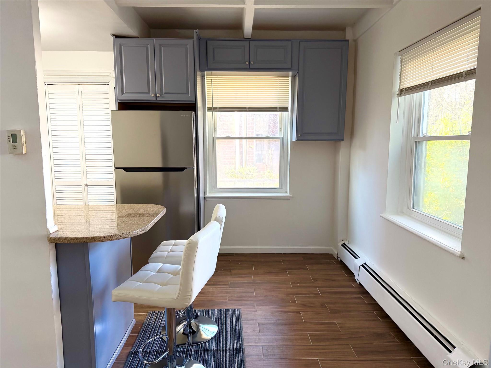 147-53 Grand Central Parkway 1 Briarwood Briarwood, NY 11435