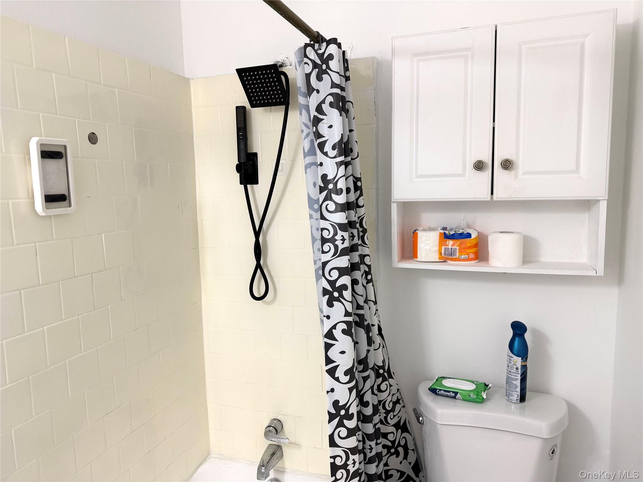 147-53 Grand Central Parkway 1 Briarwood Briarwood, NY 11435