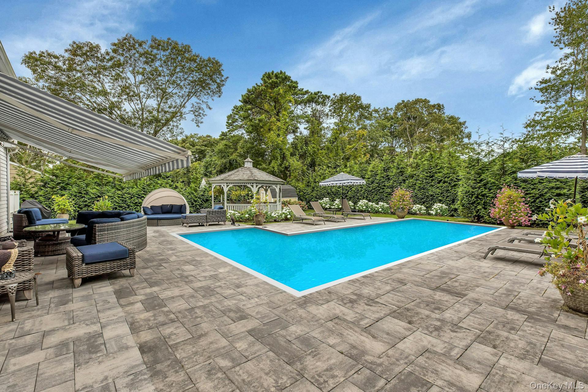 17 Lovell Road Hampton Bays Hampton Bays, NY 11946