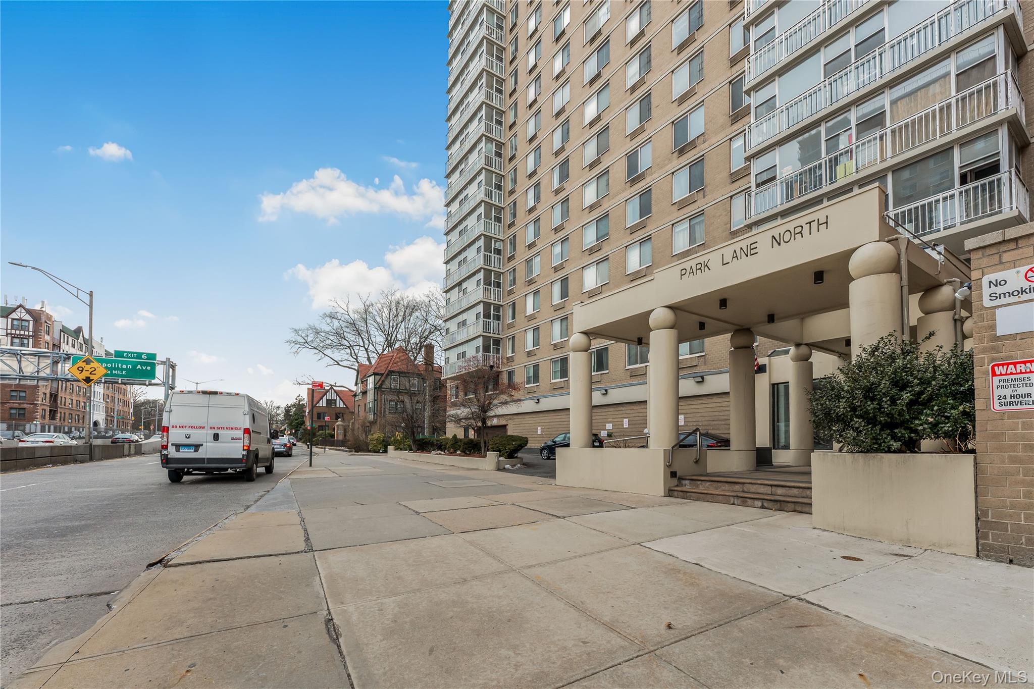 118-17 Union 15-J Forest Hills Forest Hills, NY 11375