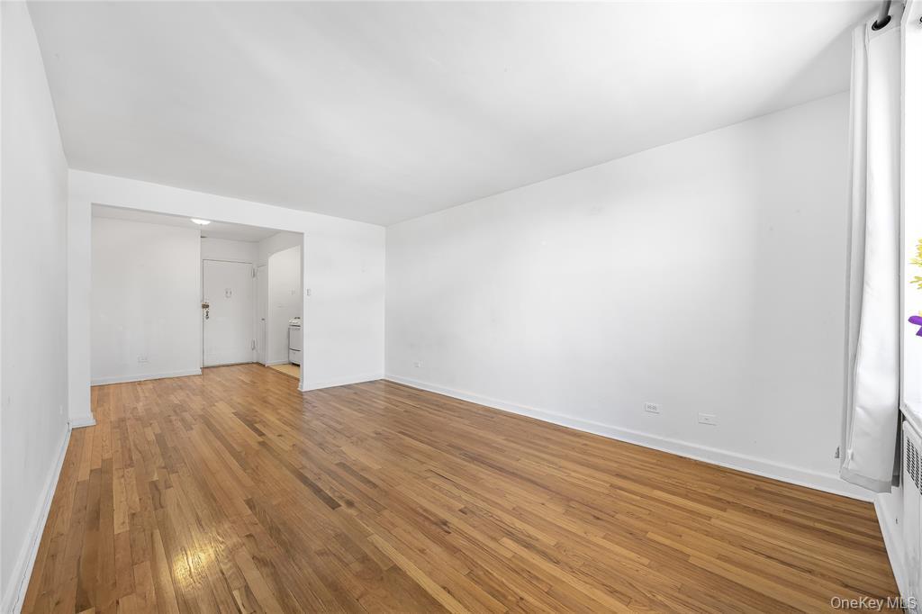 99-63 66 Avenue F7 Rego Park Rego Park, NY 11374