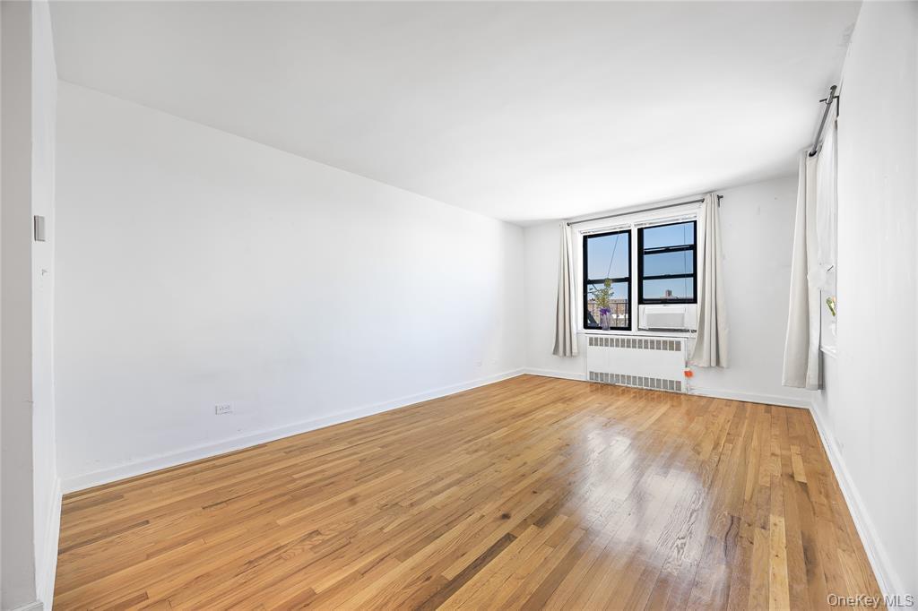 99-63 66 Avenue F7 Rego Park Rego Park, NY 11374