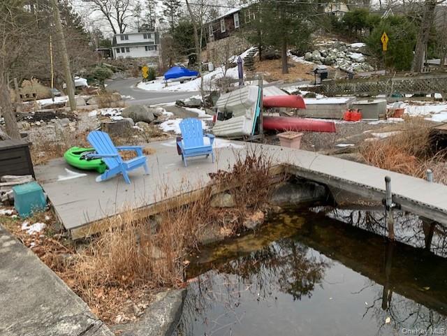 25 Evergreen Road Out of NYC Putnam Valley, NY 10579