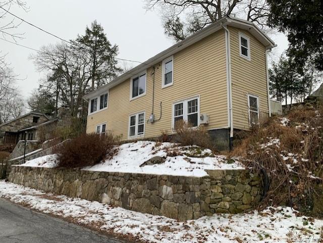 25 Evergreen Road Out of NYC Putnam Valley, NY 10579