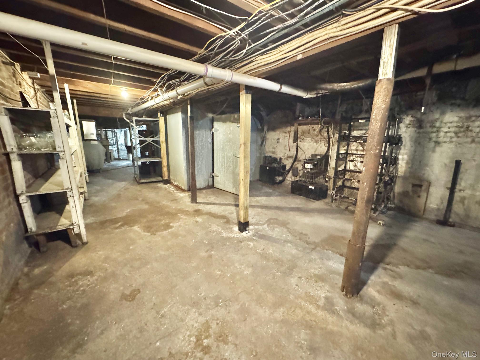 2600-2610 Pettit Avenue Bellmore Bellmore, NY 11710