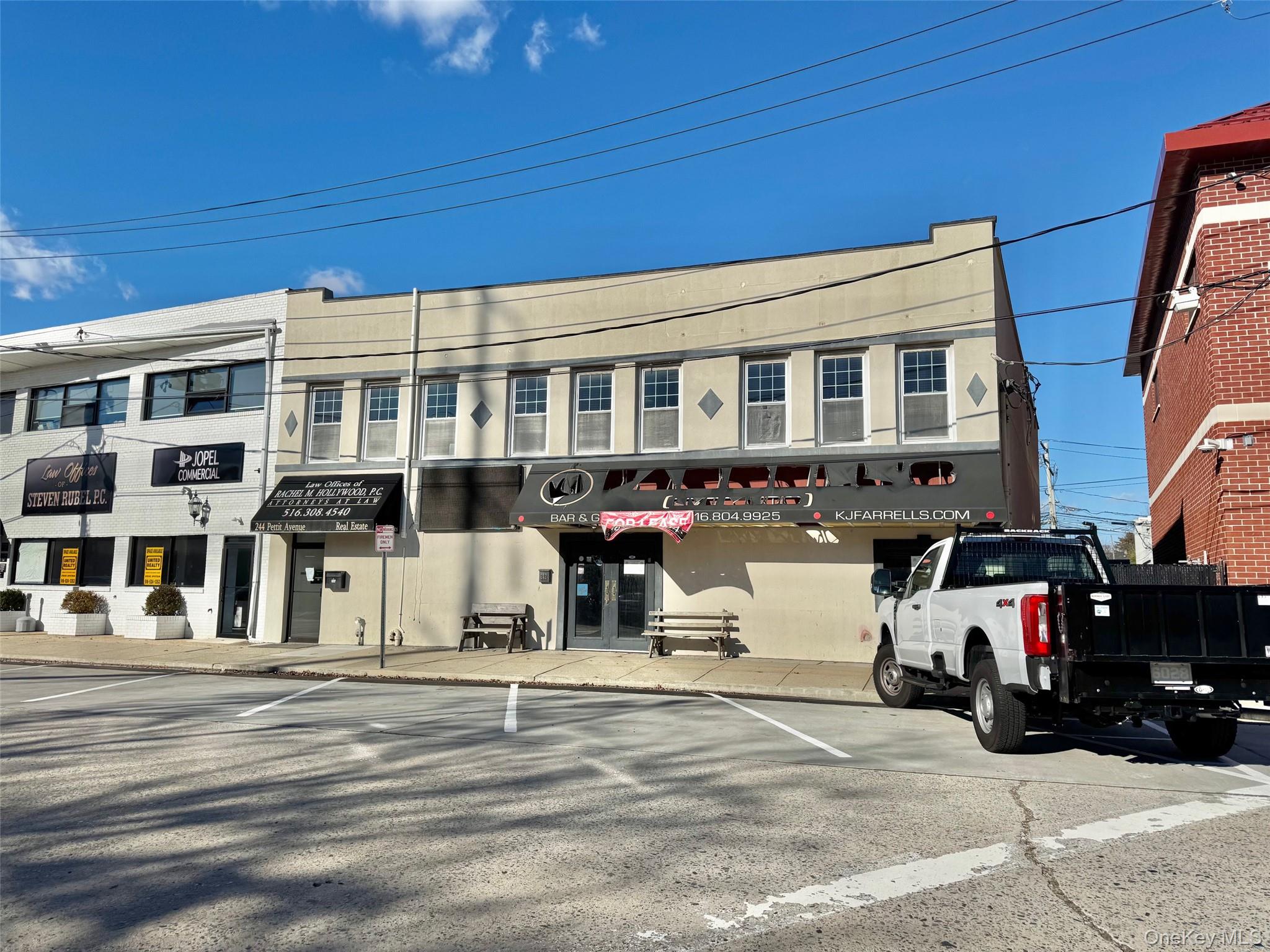 2600-2610 Pettit Avenue Bellmore Bellmore, NY 11710