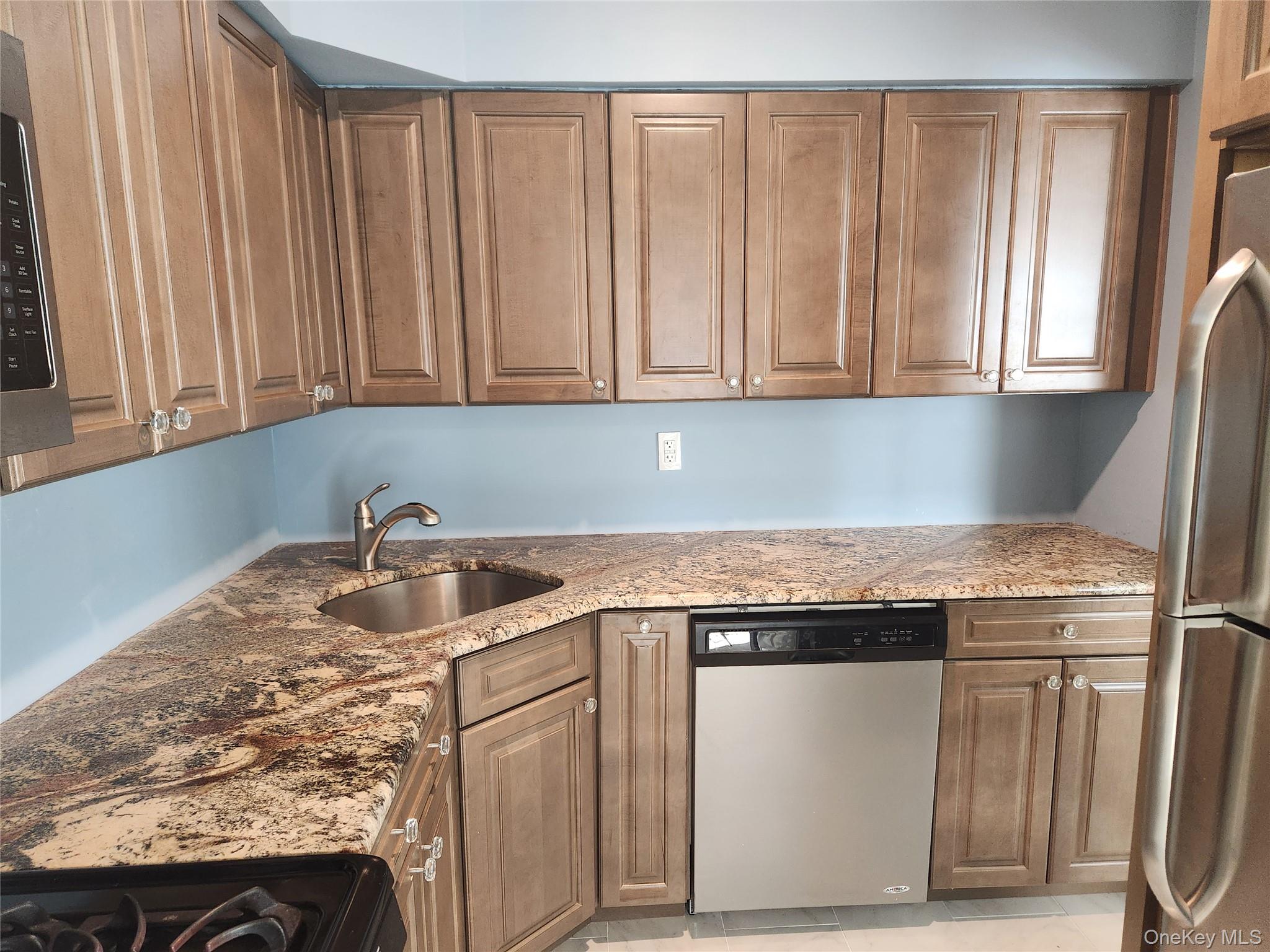 334 Artist Lake Drive Middle Island Middle Island, NY 11953