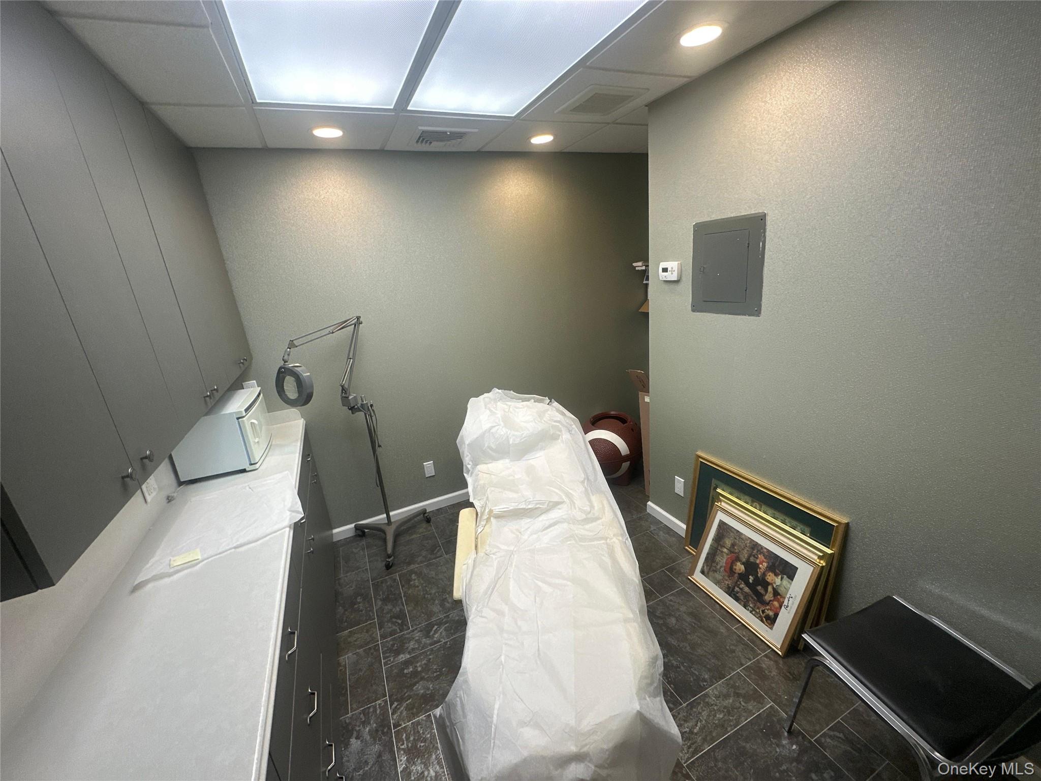 135 Rockaway Turnpike 106 Lawrence Lawrence, NY 11559