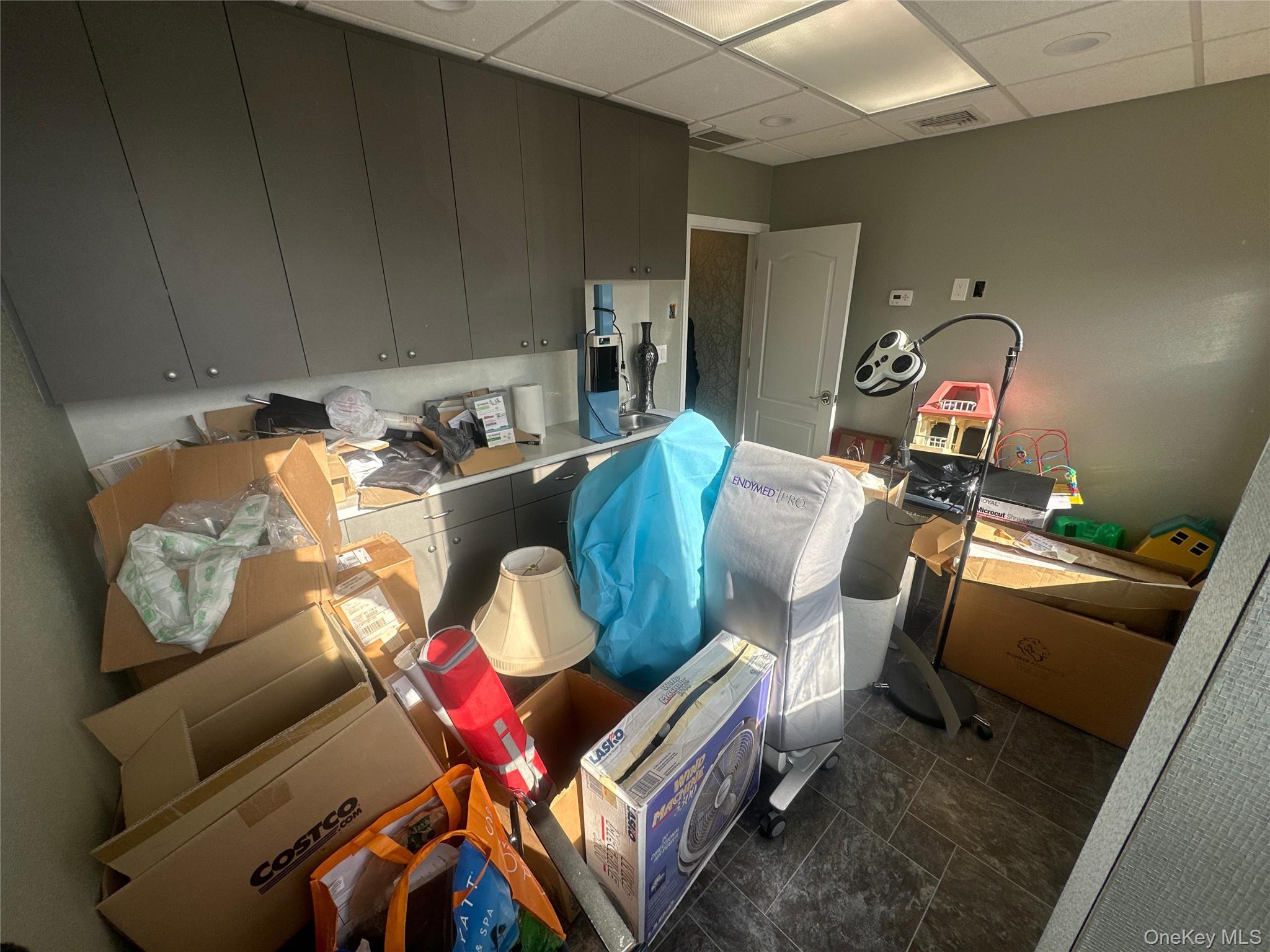 135 Rockaway Turnpike 106 Lawrence Lawrence, NY 11559