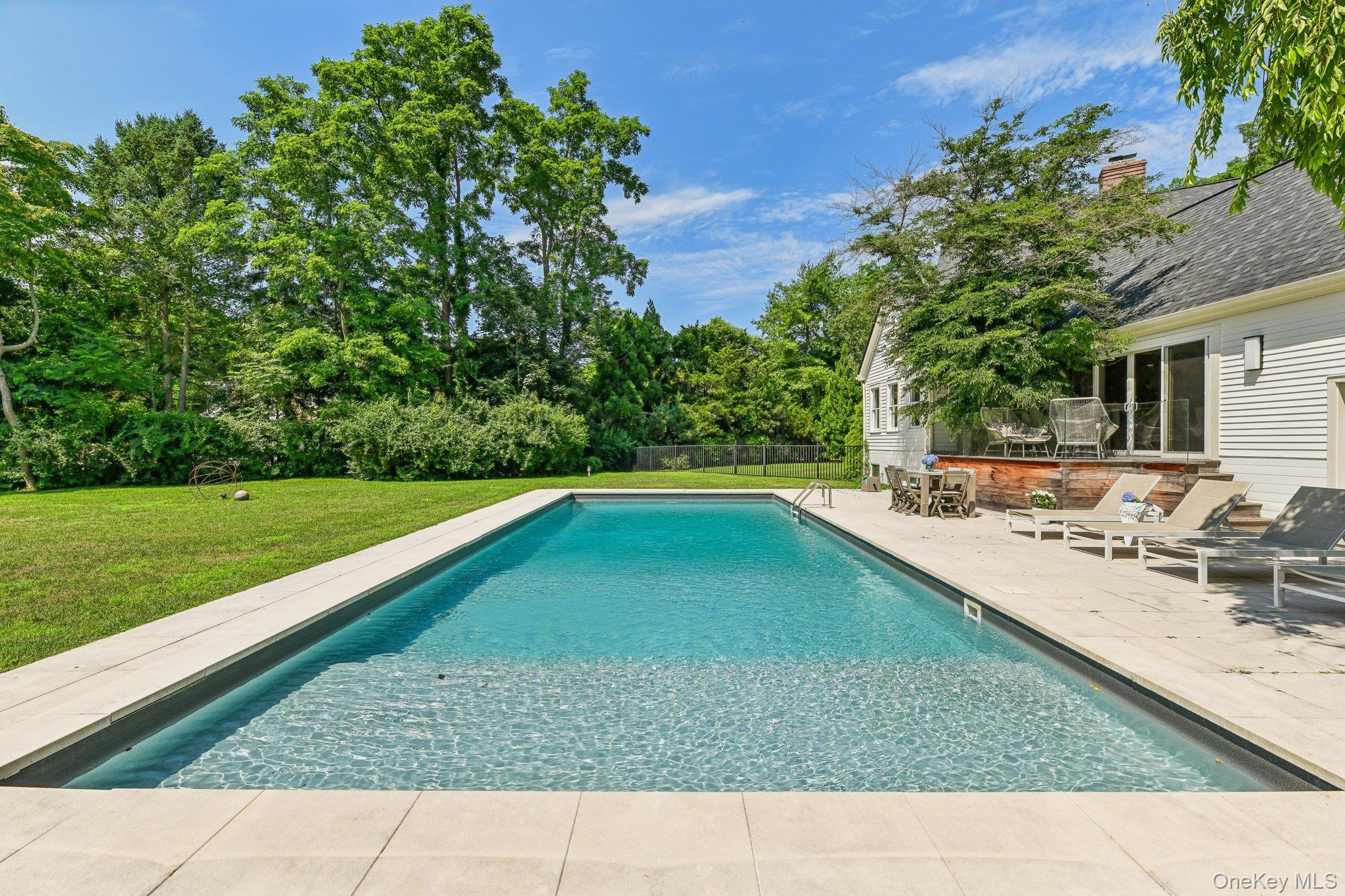 17 Oak Meadow Lane Bellport Village Bellport Village, NY 11713