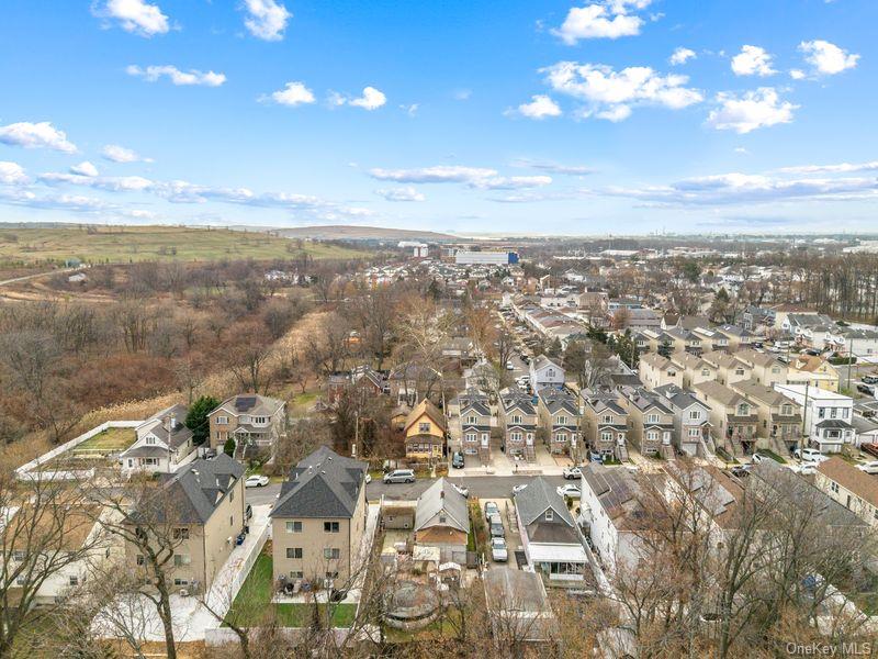 171 Burke Avenue Out of NYC Staten Island, NY 10314