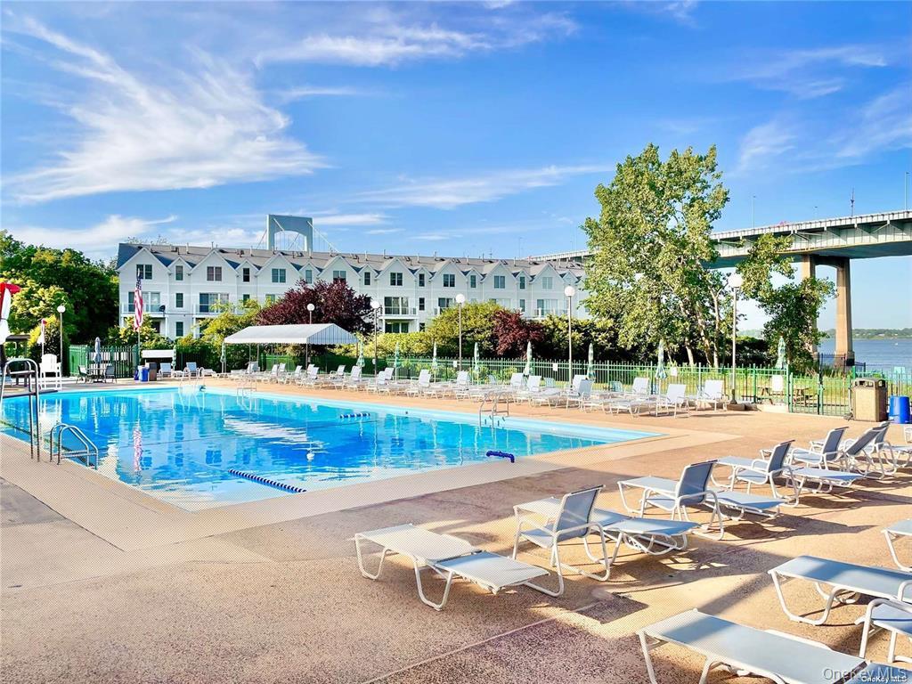 162-40 9th Avenue 7-A Beechhurst Beechhurst, NY 11357