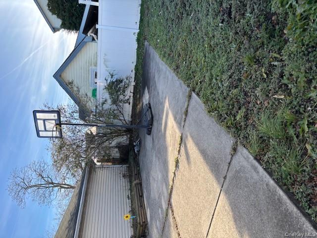 3 Hudson Street W East Rockaway, NY 11518