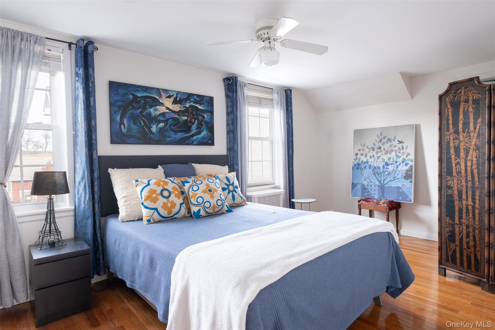 469 Minnieford Avenue Bronx, NY 10464