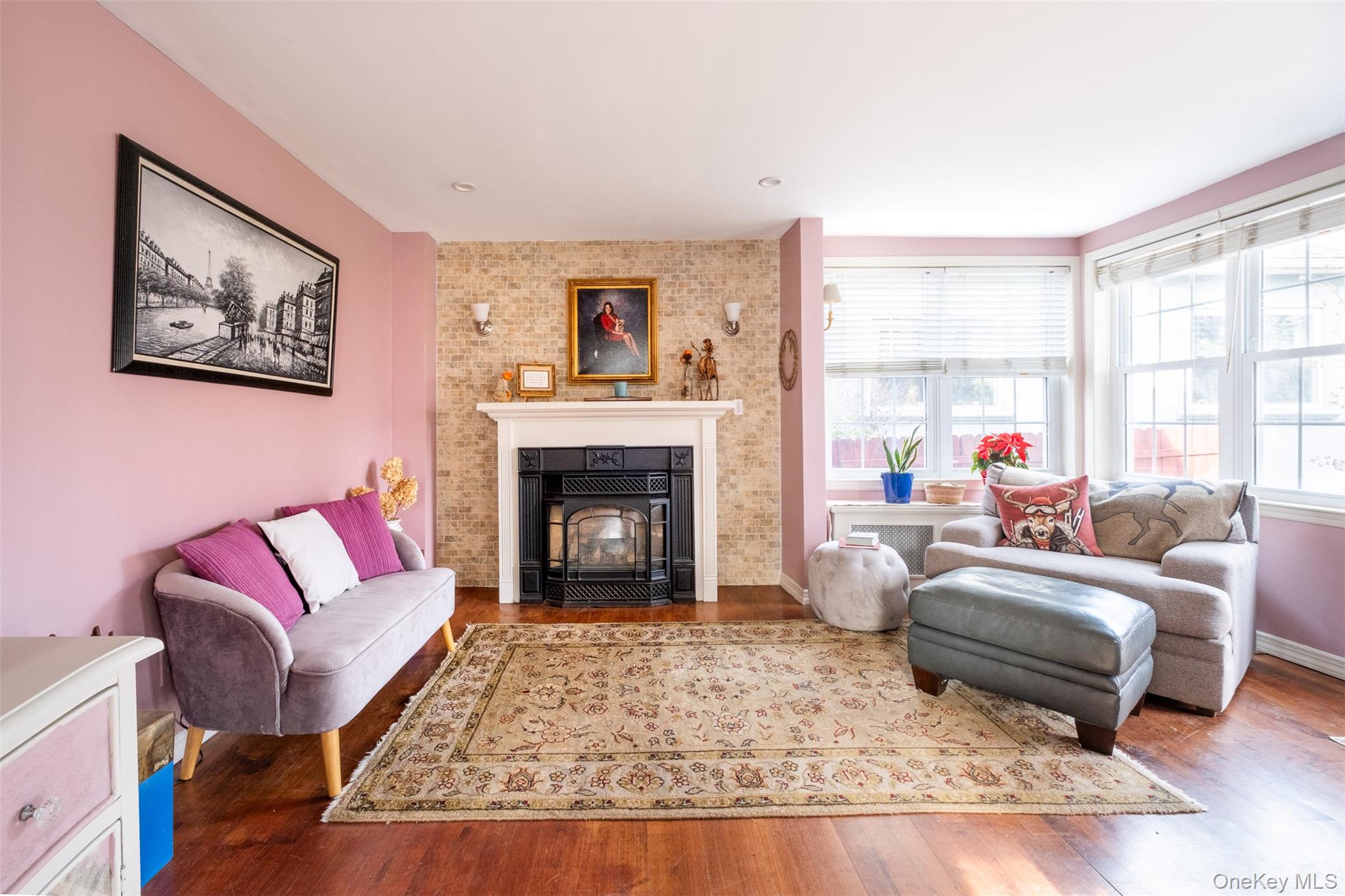 469 Minnieford Avenue Bronx, NY 10464