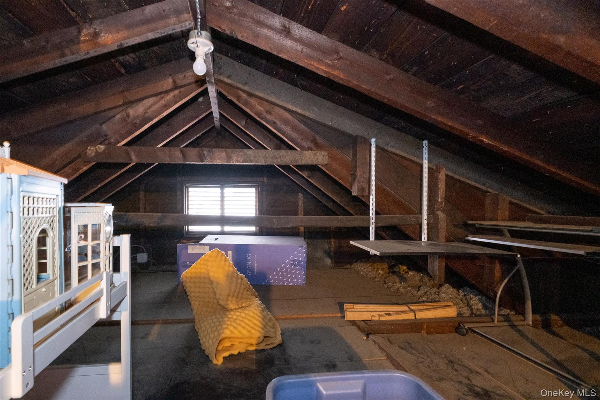 469 Minnieford Avenue Bronx, NY 10464