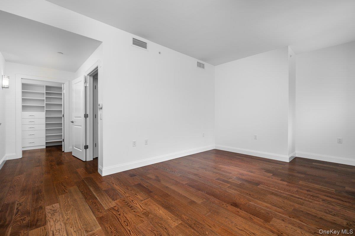 10 Byron Place 310 Larchmont Larchmont, NY 10538