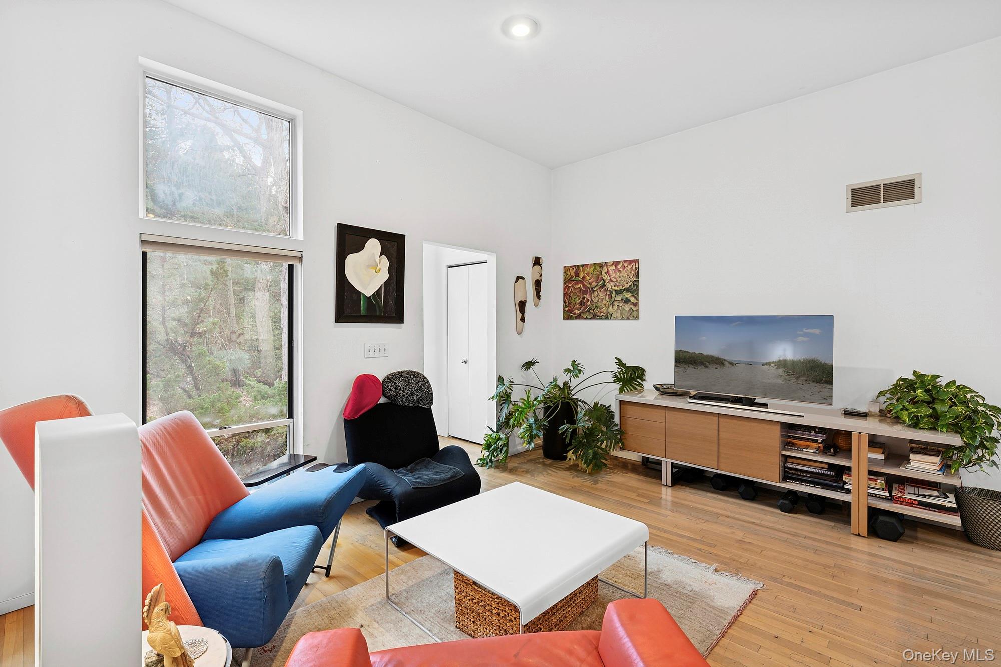 54 Fox Hunt Amagansett Amagansett, NY 11930