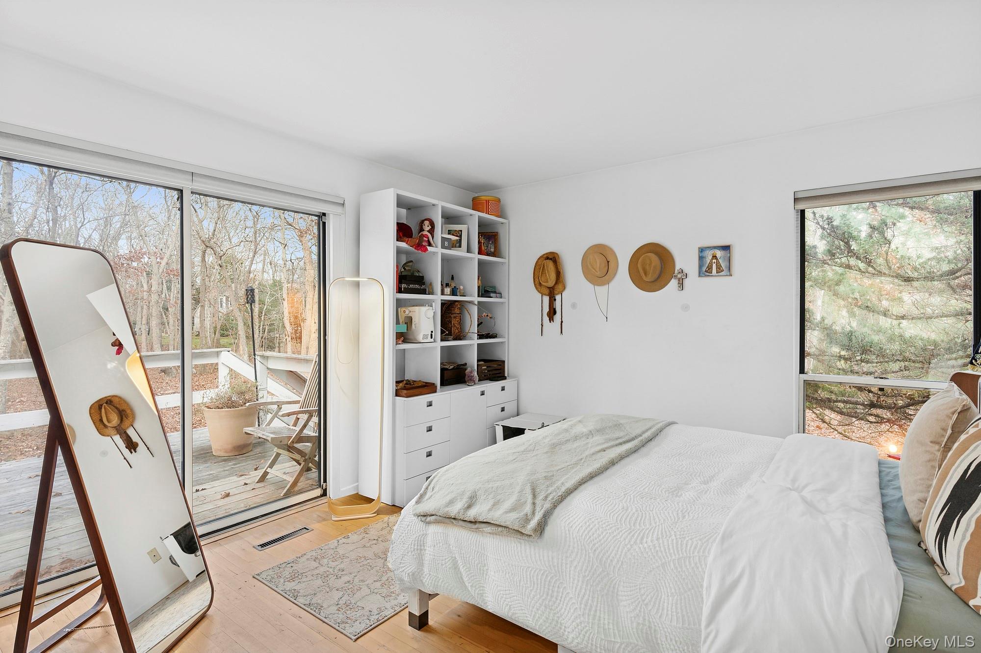 54 Fox Hunt Amagansett Amagansett, NY 11930