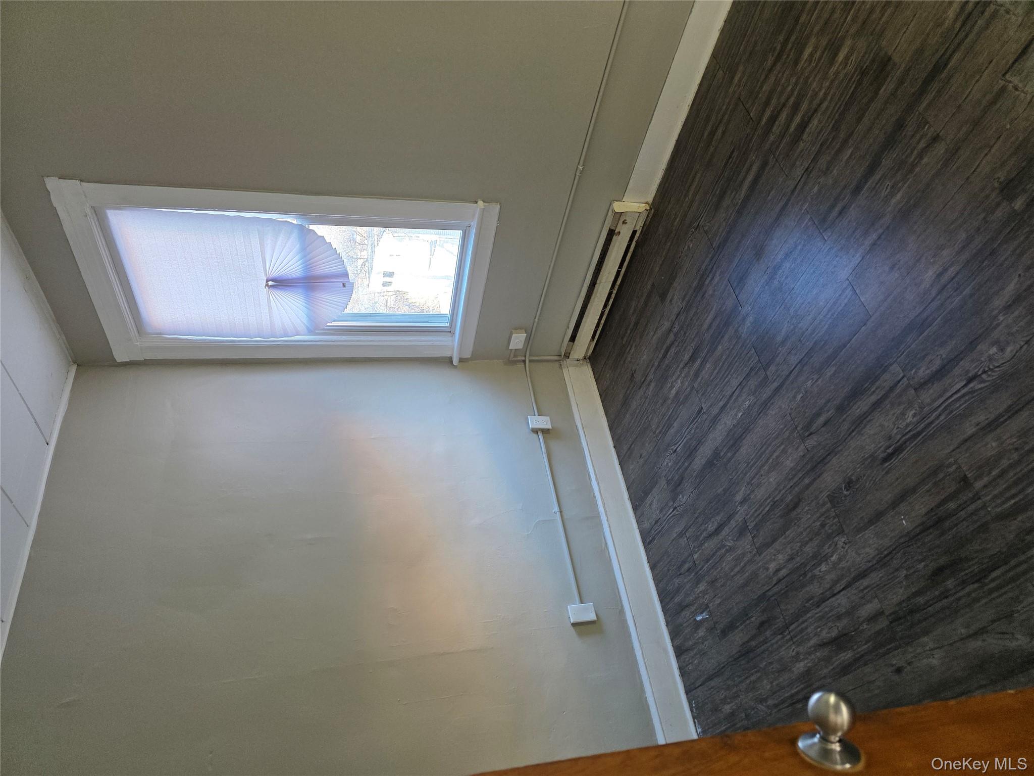 18 Davis Street Out of NYC Poughkeepsie, NY 12601