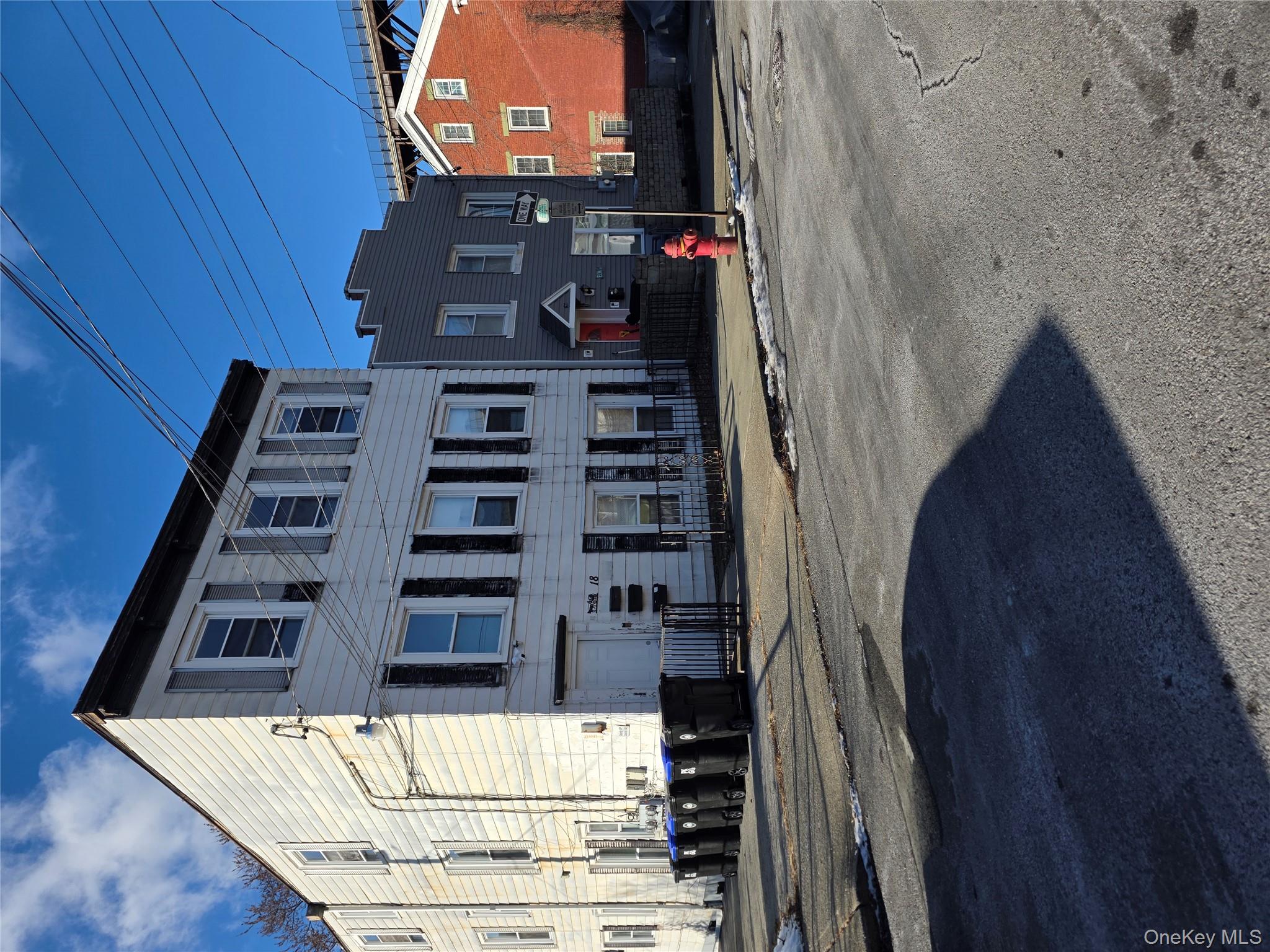 18 Davis Street Out of NYC Poughkeepsie, NY 12601