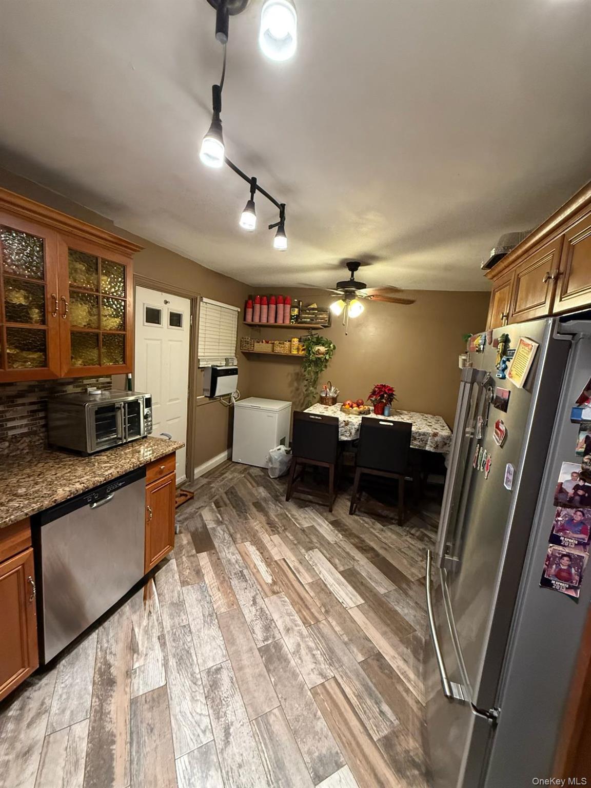 4042 Bronxwood Avenue Bronx, NY 10466