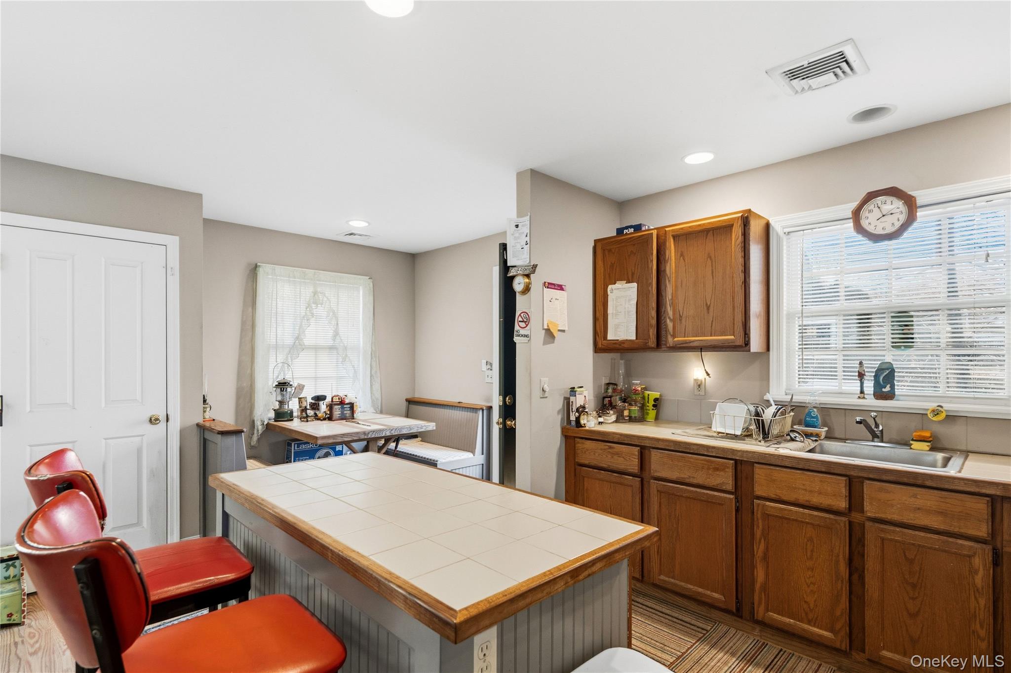 1125 Pequash Avenue Cutchogue Cutchogue, NY 11935