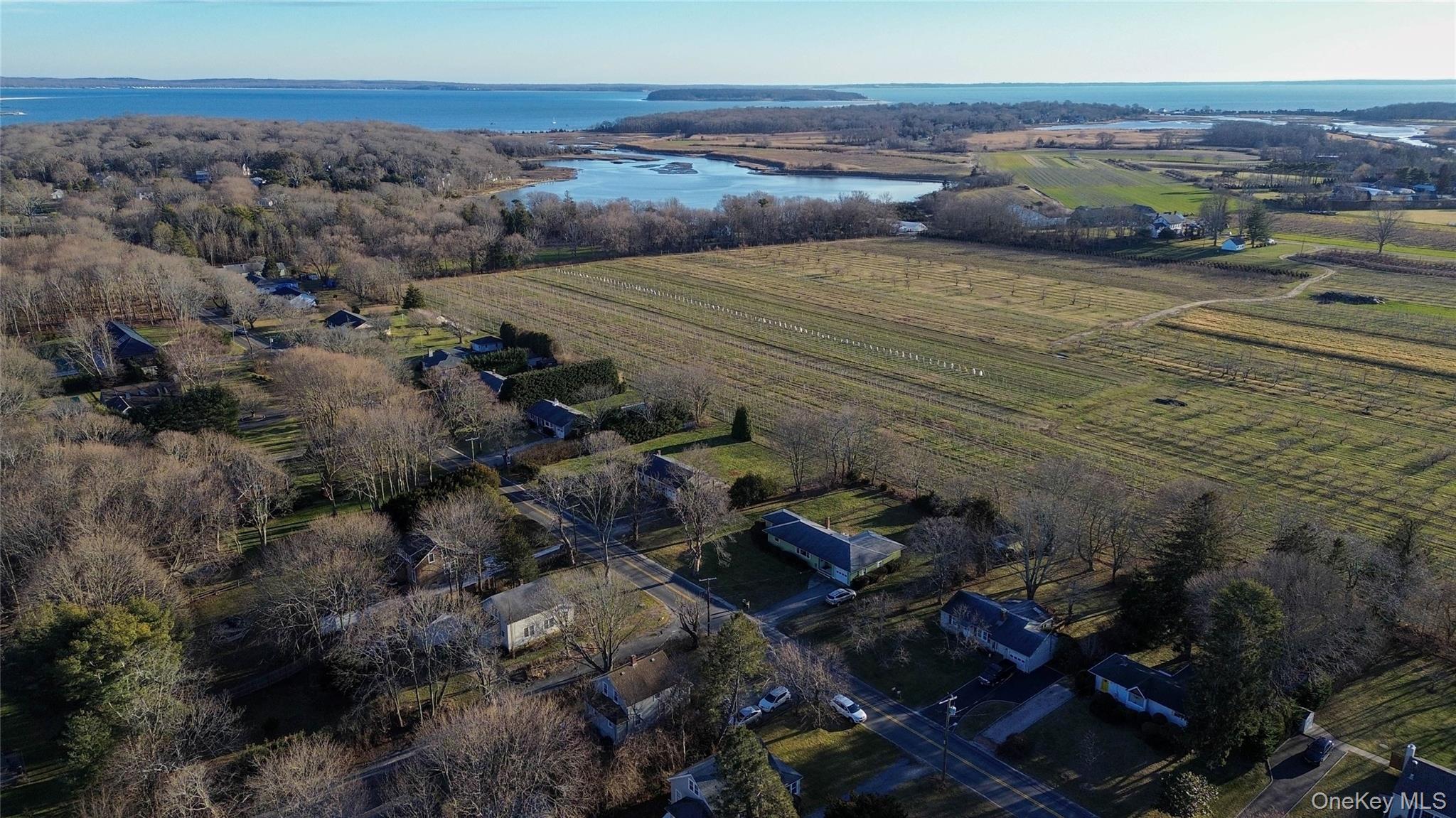 1125 Pequash Avenue Cutchogue Cutchogue, NY 11935