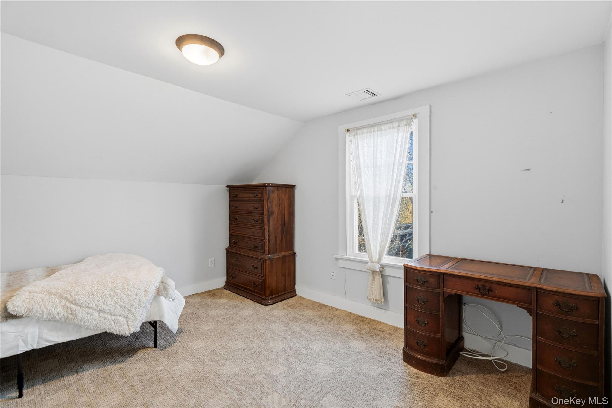 1125 Pequash Avenue Cutchogue Cutchogue, NY 11935