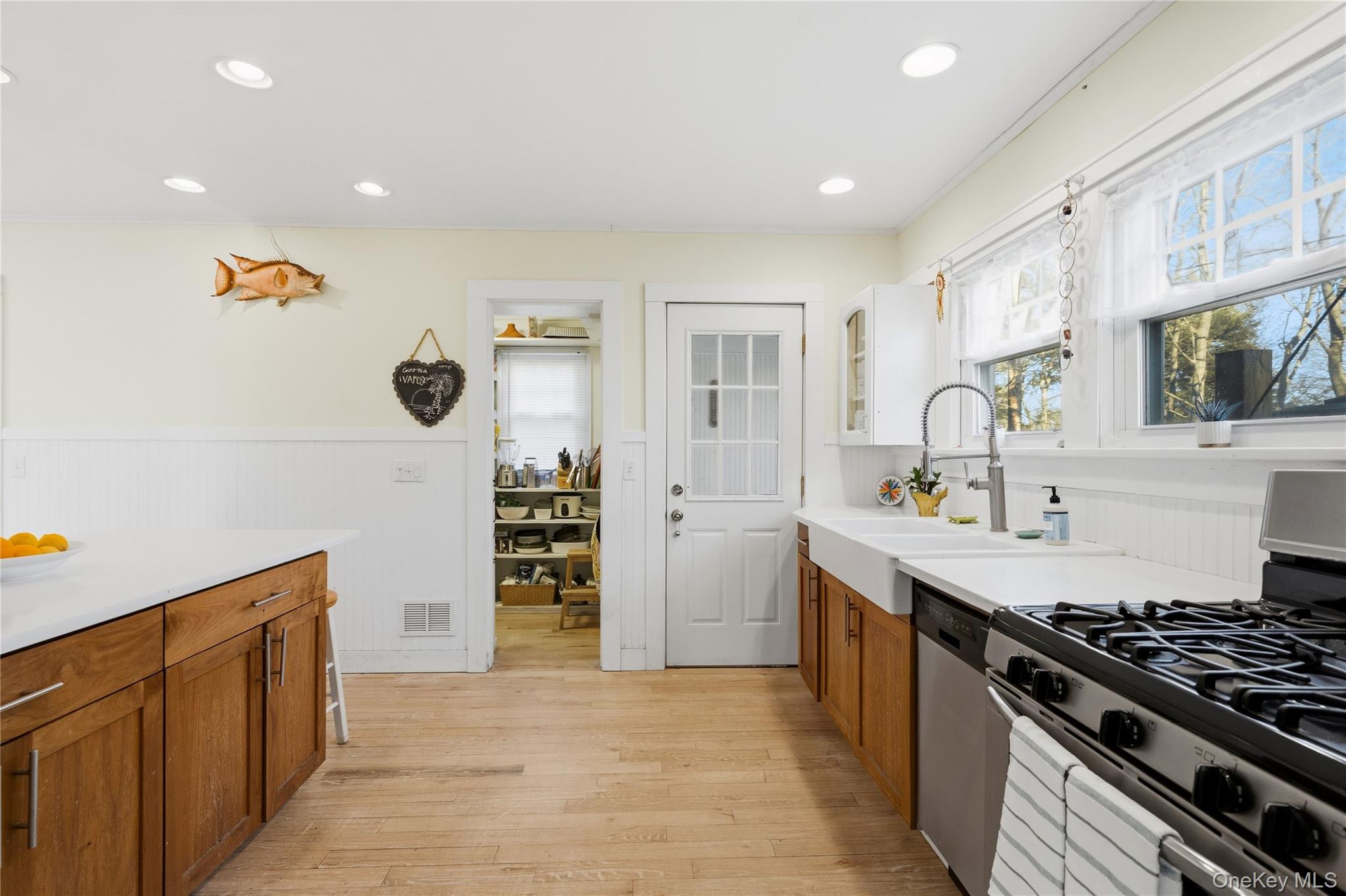 1125 Pequash Avenue Cutchogue Cutchogue, NY 11935