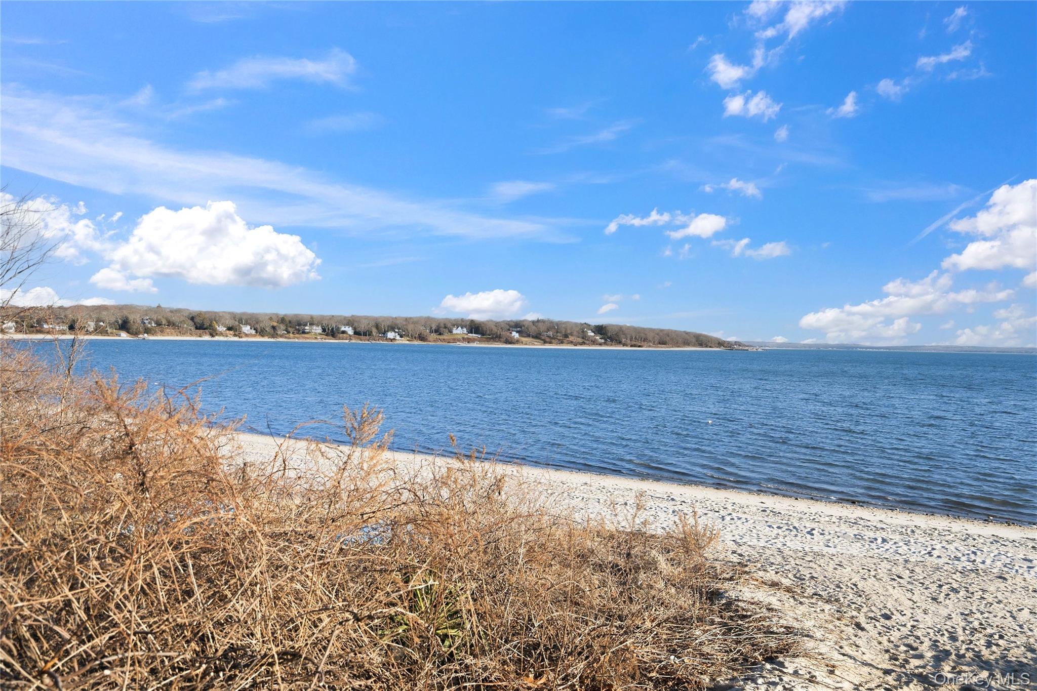 1125 Pequash Avenue Cutchogue Cutchogue, NY 11935