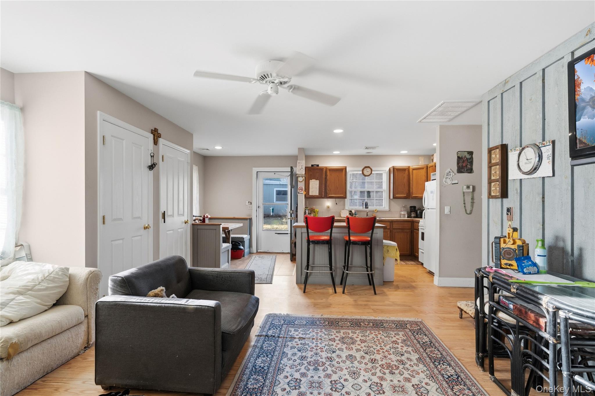 1125 Pequash Avenue Cutchogue Cutchogue, NY 11935