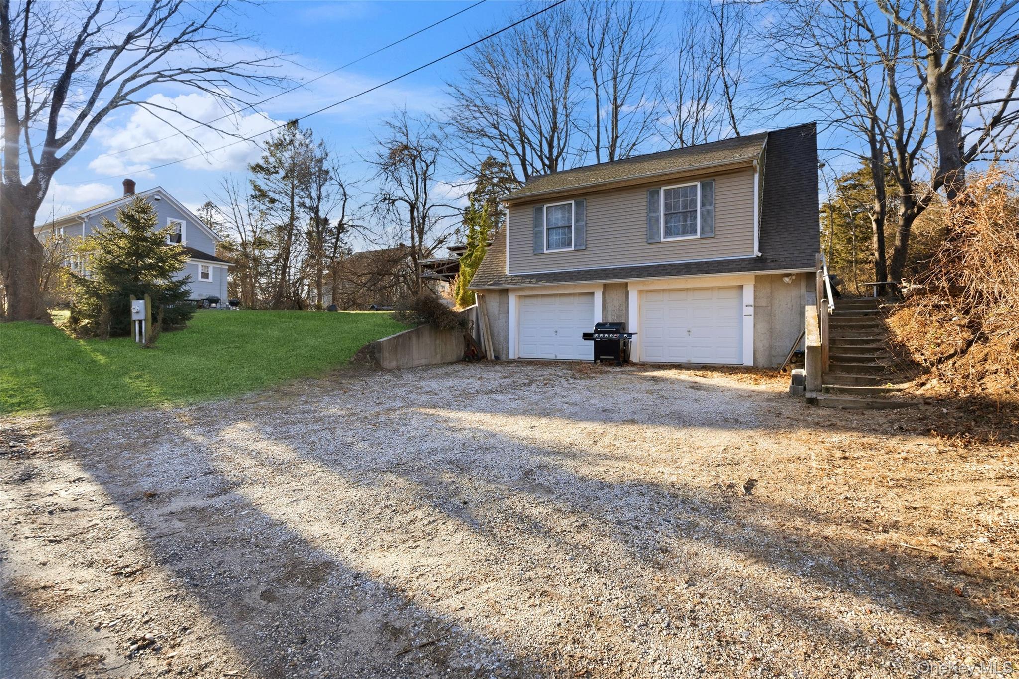 1125 Pequash Avenue Cutchogue Cutchogue, NY 11935