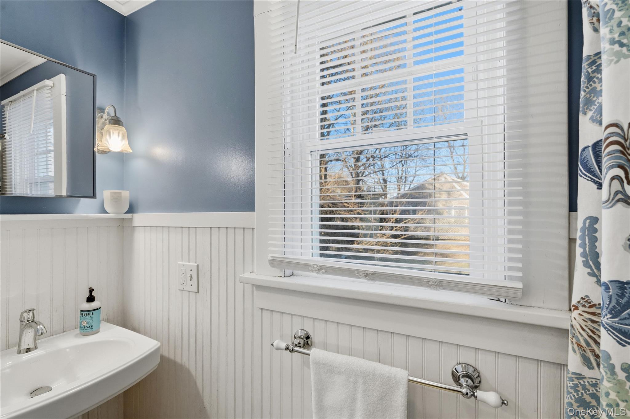 1125 Pequash Avenue Cutchogue Cutchogue, NY 11935