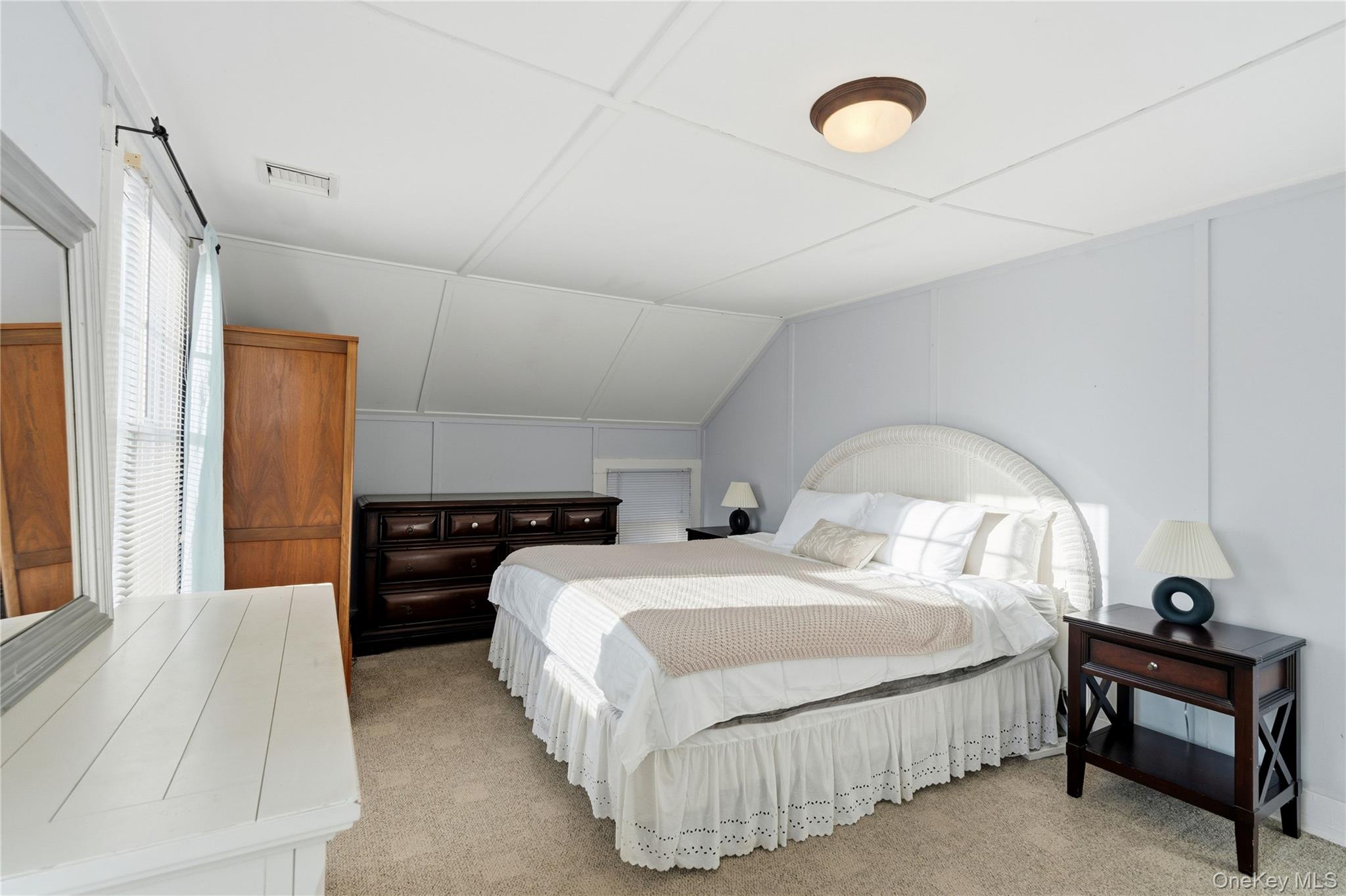 1125 Pequash Avenue Cutchogue Cutchogue, NY 11935