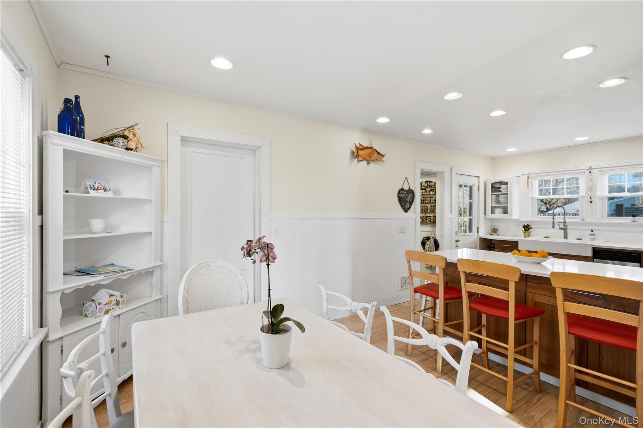 1125 Pequash Avenue Cutchogue Cutchogue, NY 11935