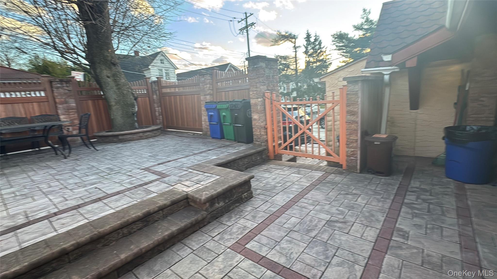 4020 249th Street Little Neck Little Neck, NY 11363