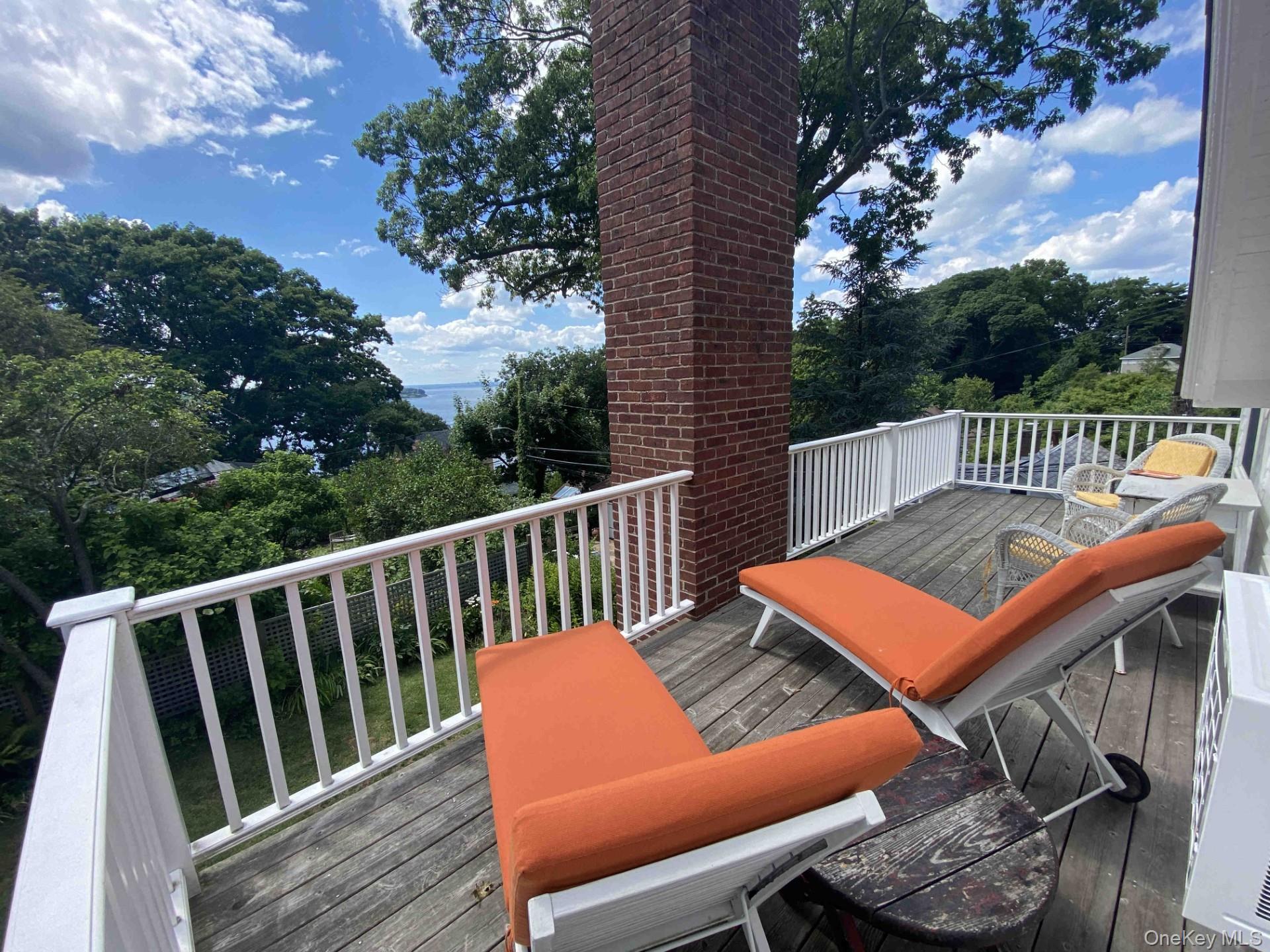 161 15th Avenue Sea Cliff Sea Cliff, NY 11579