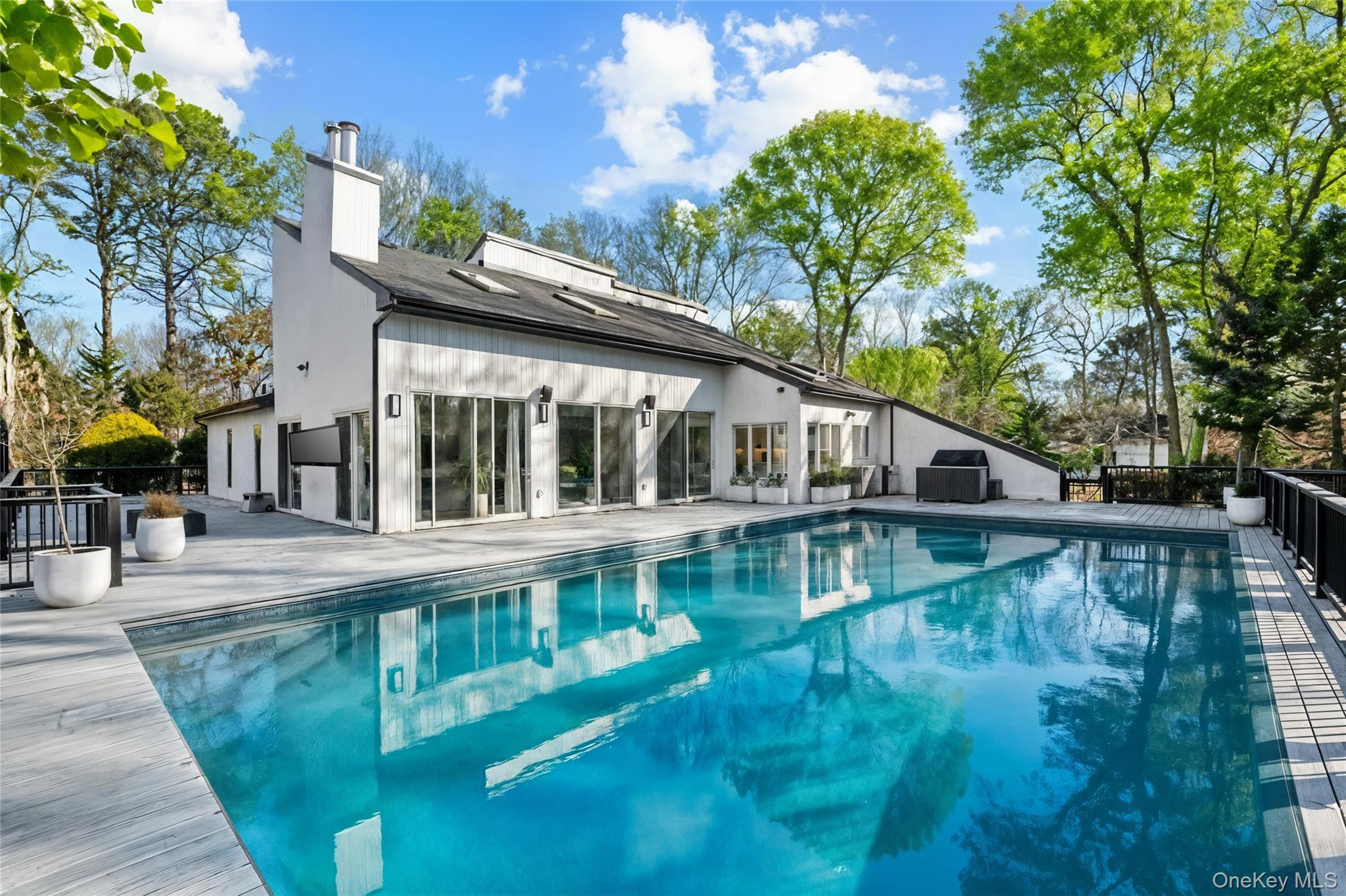 7 Midhampton Court Quogue Quogue, NY 11959