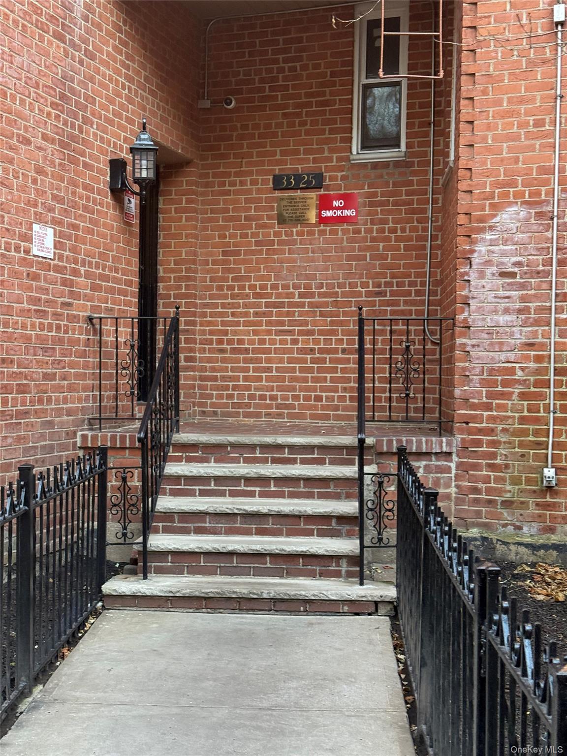 33-25 81th Street 6-E Elmhurst Elmhurst, NY 11372