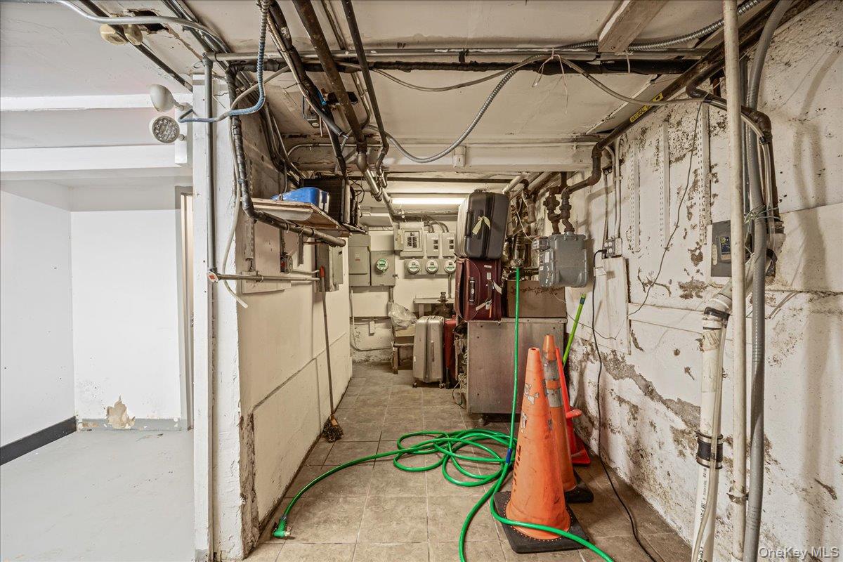 8617 Northern Boulevard First Floor Jackson Heights Jackson Heights, NY 11372