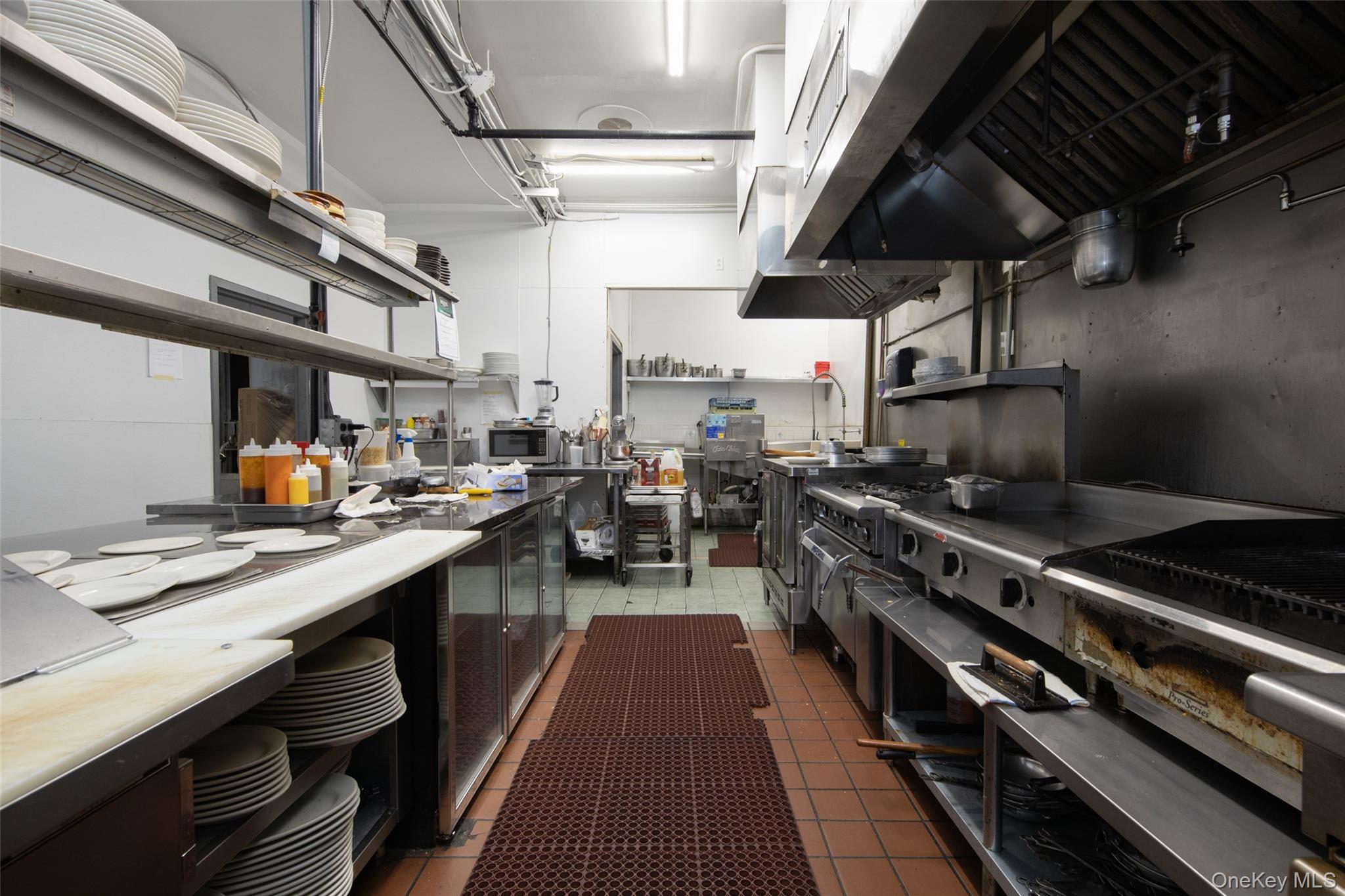 50 East Central Avenue Out of NYC Pearl River, NY 10965